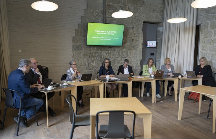 L’État fonctionne trop en silo, estime notamment la Commission de gestion du Grand Conseil: une problématique récurrente, à ses yeux.