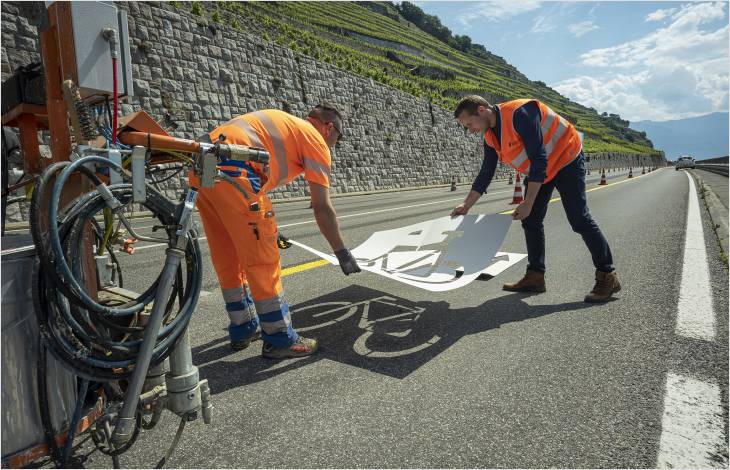 Des bandes cyclables marquées sur 100 km de routes hors localités